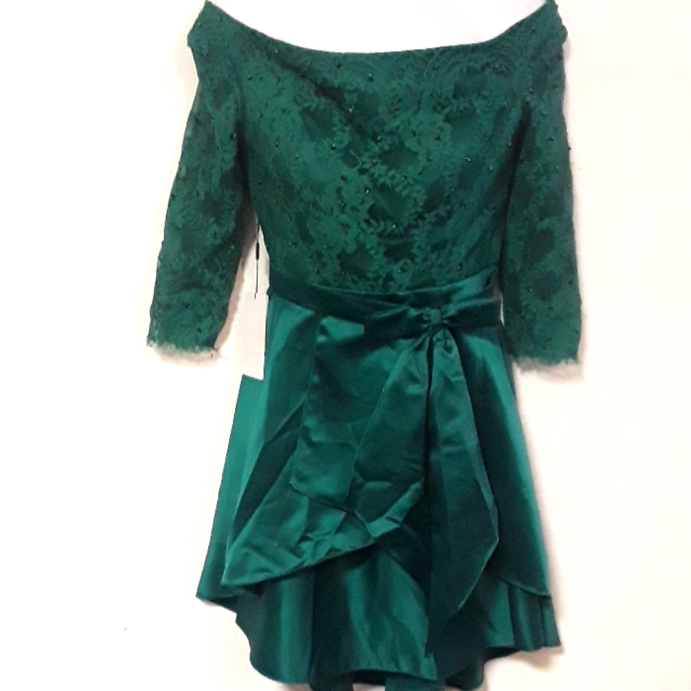 *CDR2 - NEW JJ'S HOUSE SZ. 12 GREEN SEQUIN & LACE DRESS W/ TAGS